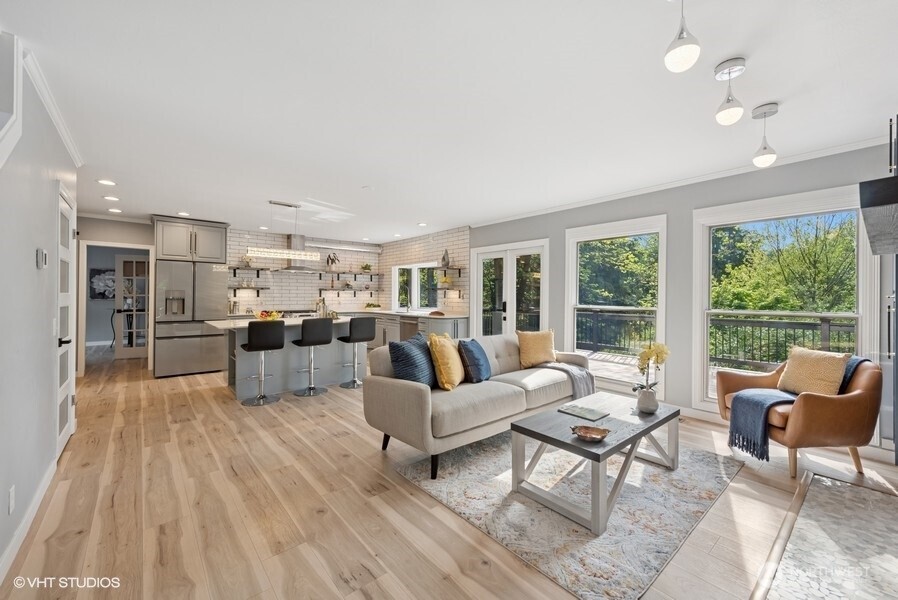 3204 142nd Place Property Photo 1
