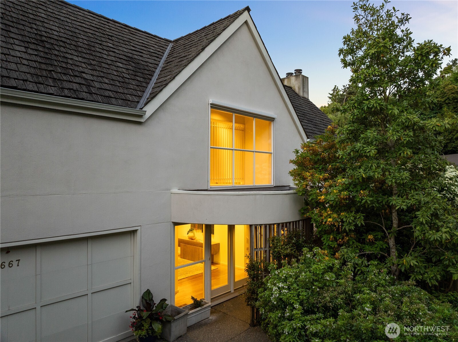 1667 E Boston Terrace Property Photo 30