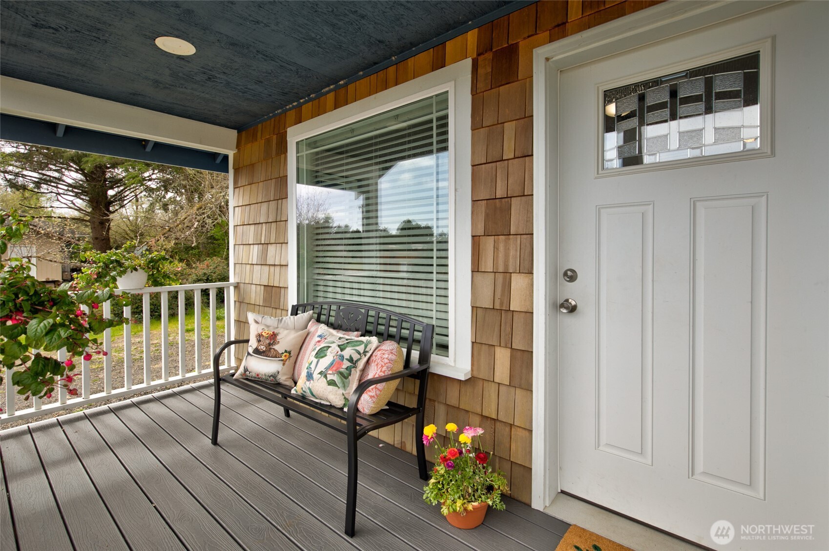 531 Point Brown Avenue Property Photo 4