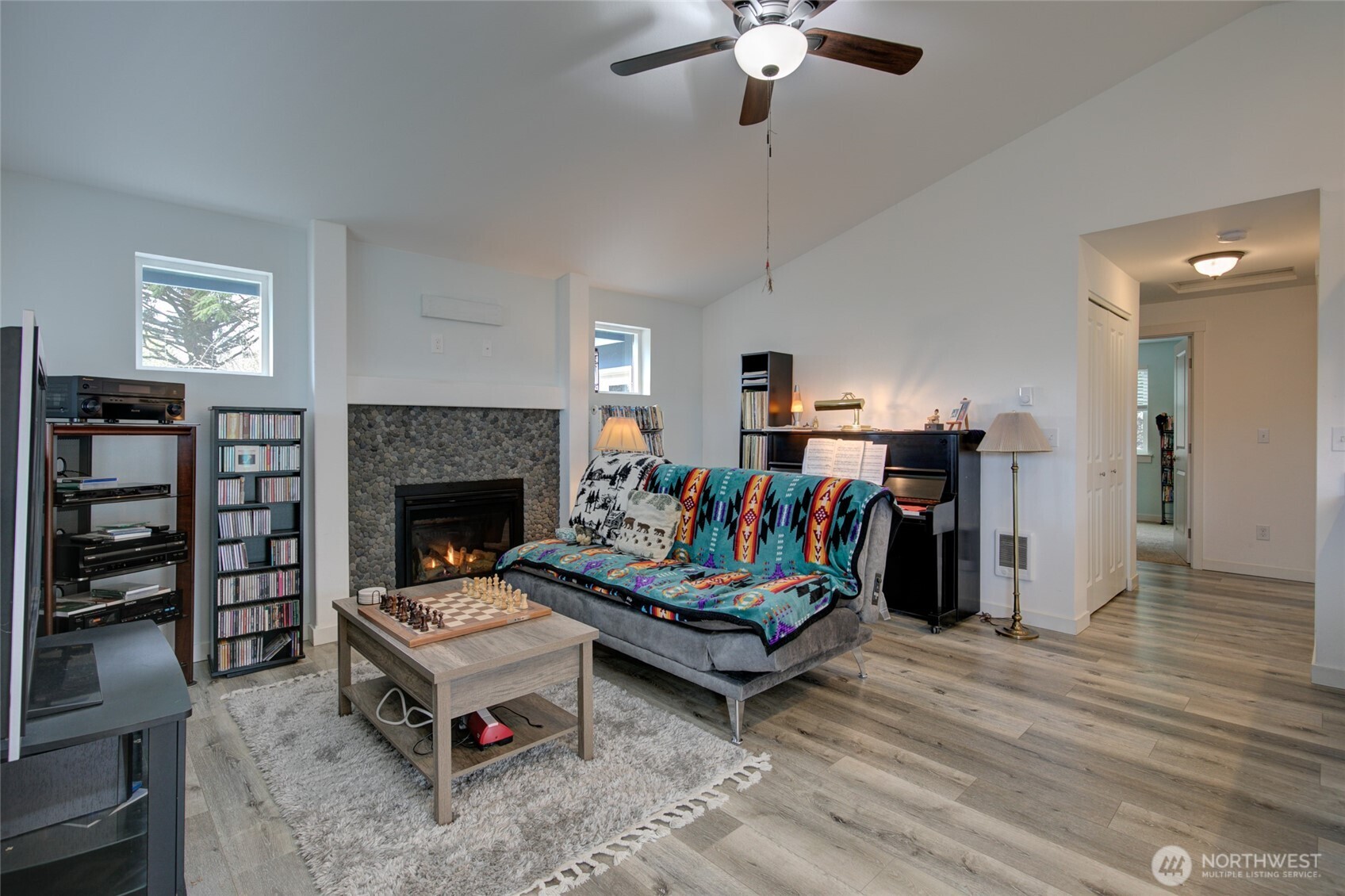 531 Point Brown Avenue Property Photo 10