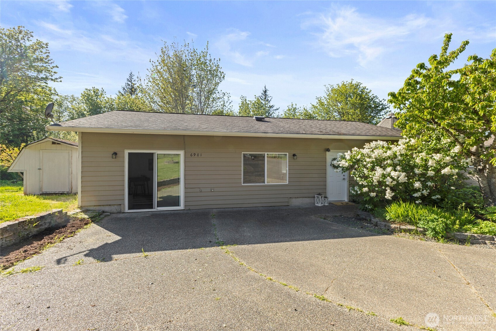 6983 Se Sedgwick Road Property Photo 8