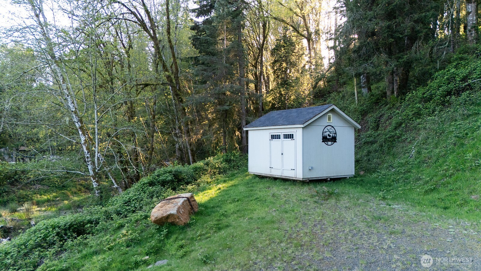 331 Cedar Hills Rd. Property Photo 21