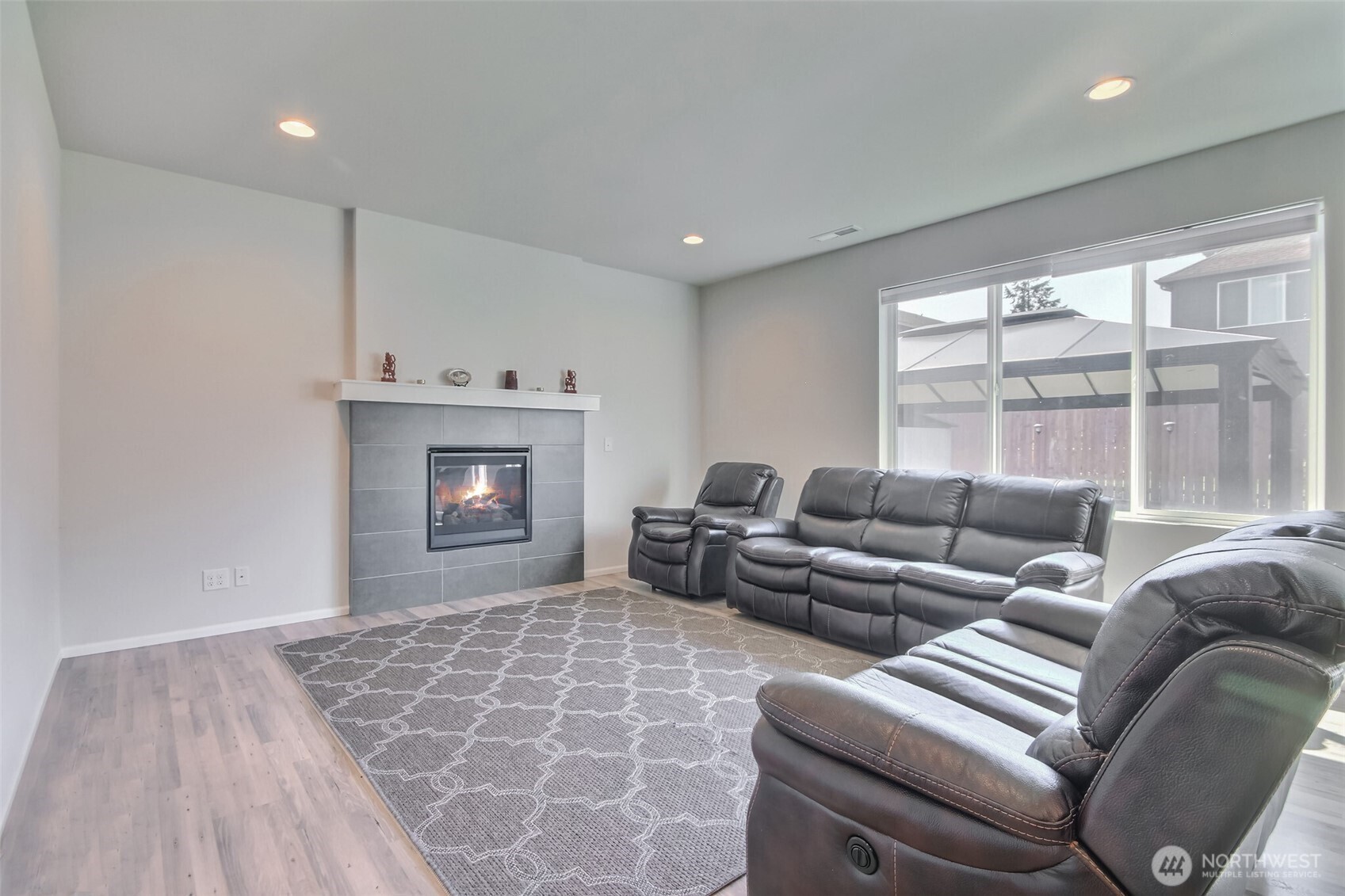 10568 191st Street Property Photo 4