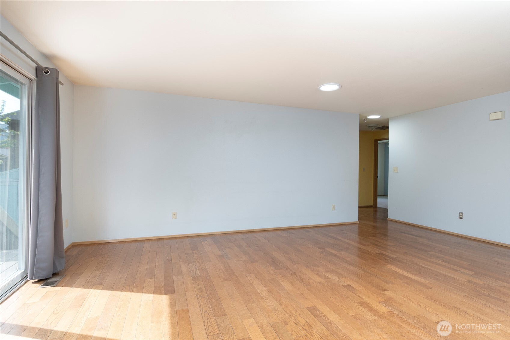 1660 Sw Nienhuis Street Property Photo 20