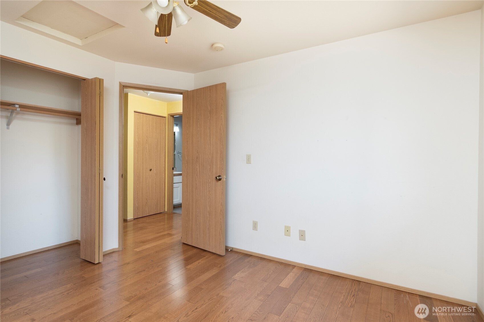 1660 Sw Nienhuis Street Property Photo 21