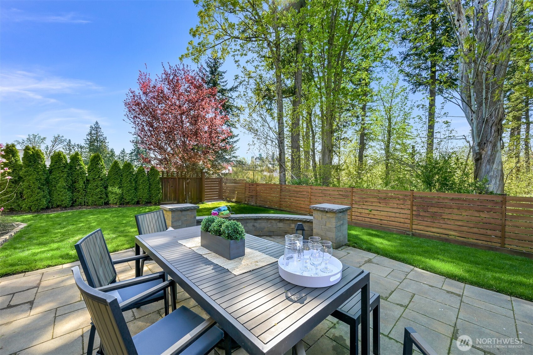 3679 Silver Oak Court Property Photo 4