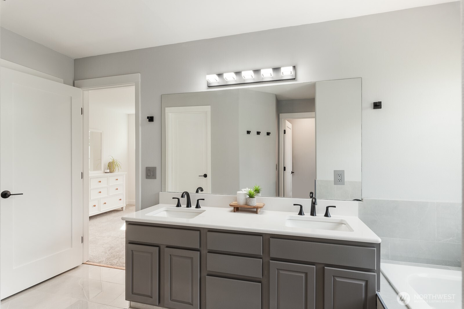 3561 Skylark Loop Property Photo 21