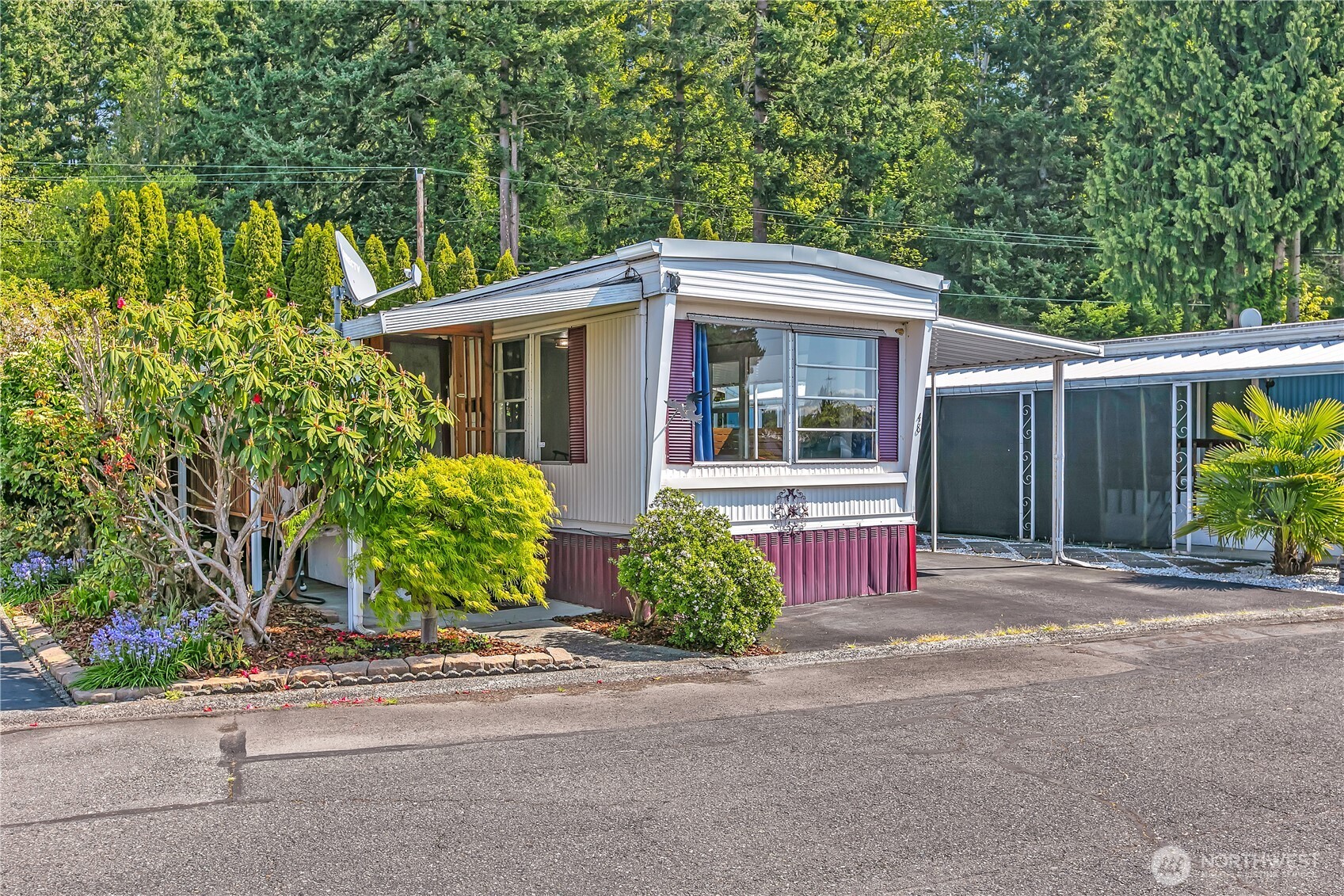 2302 Se R Street 48 Property Photo 1