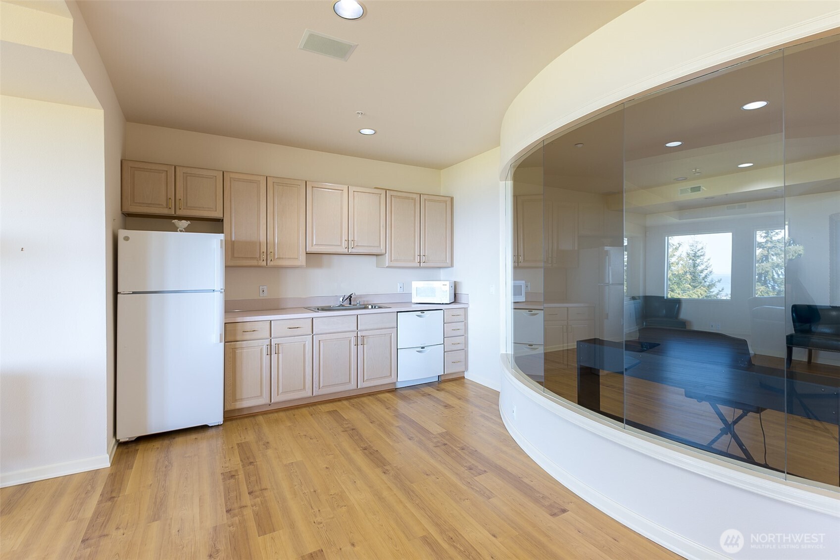 581 Harbor View Drive Property Photo 26