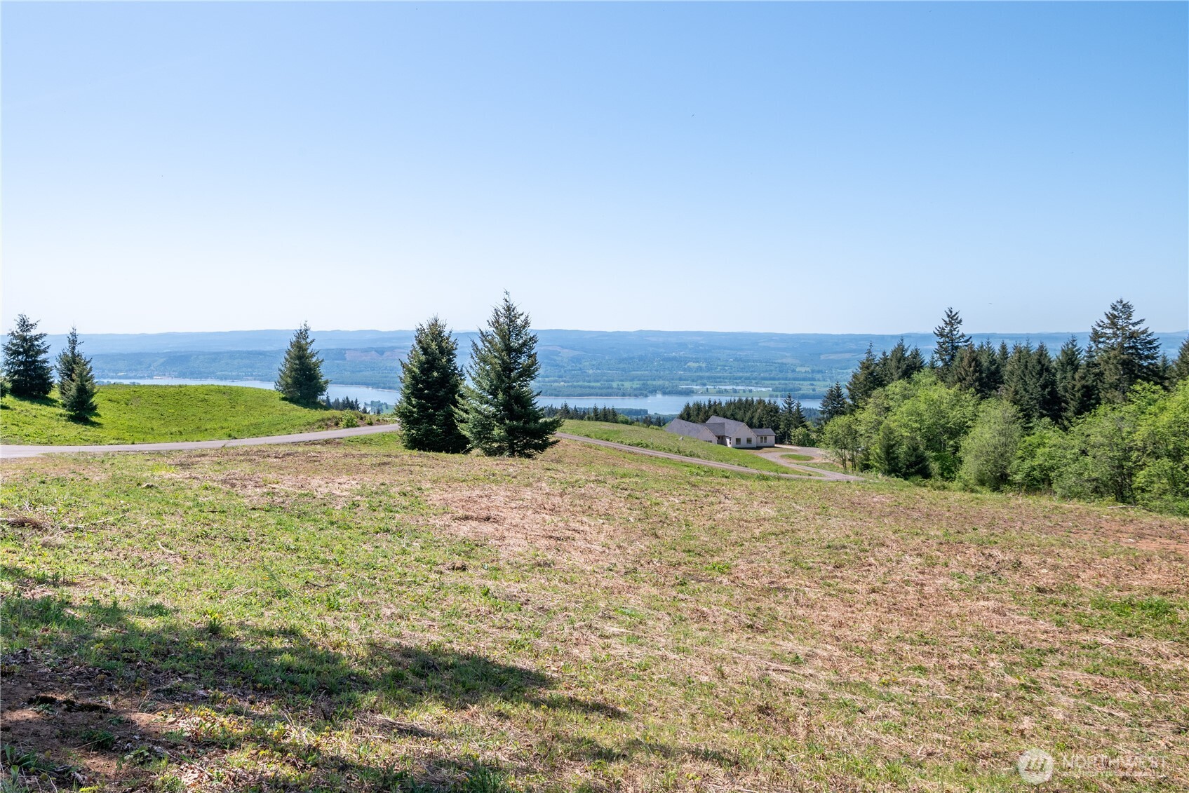 410 Estate Ridge Property Photo