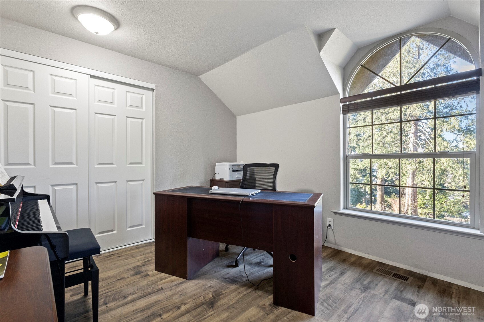 17413 Blodgett Road Property Photo 16
