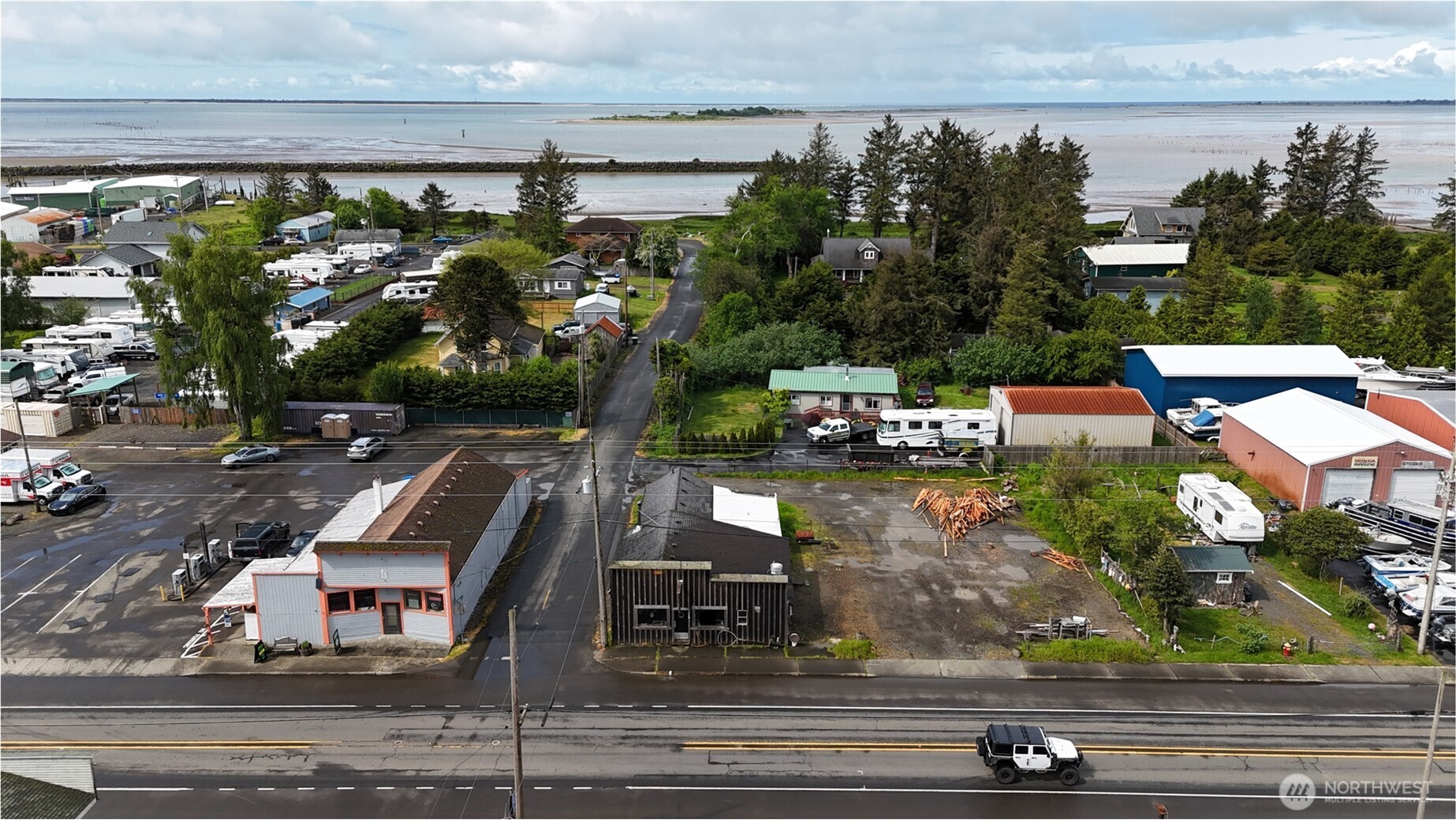 779 State Route 101 Property Photo