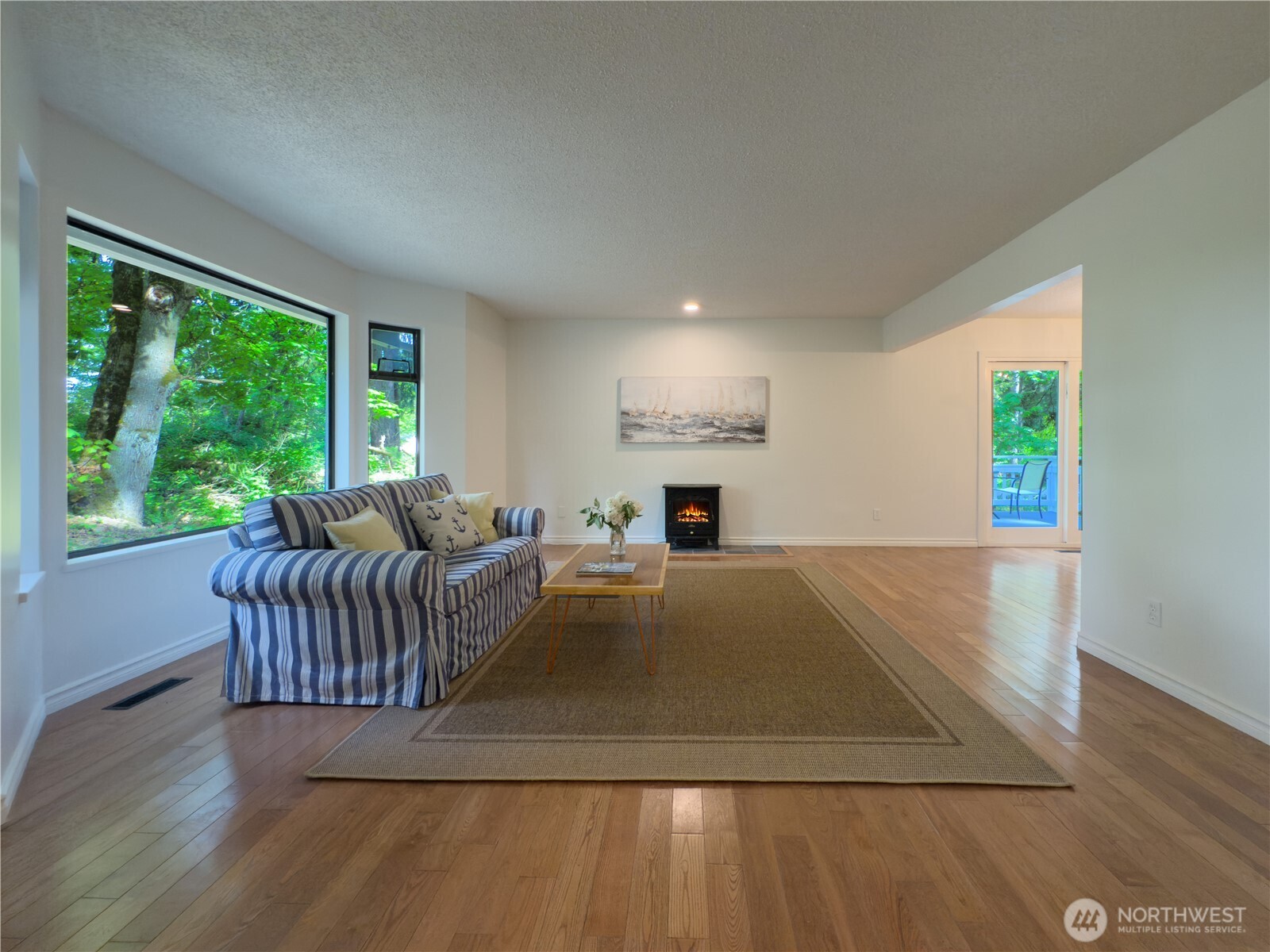 29 G Sound Place Property Photo 4