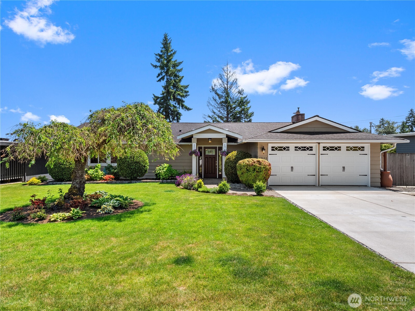 17111 Ne 5th Street Property Photo 1