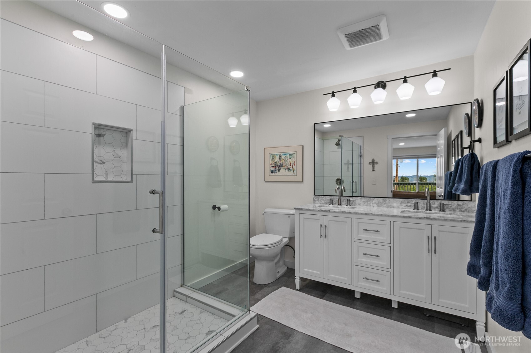 18612 4th Avenue Property Photo 21