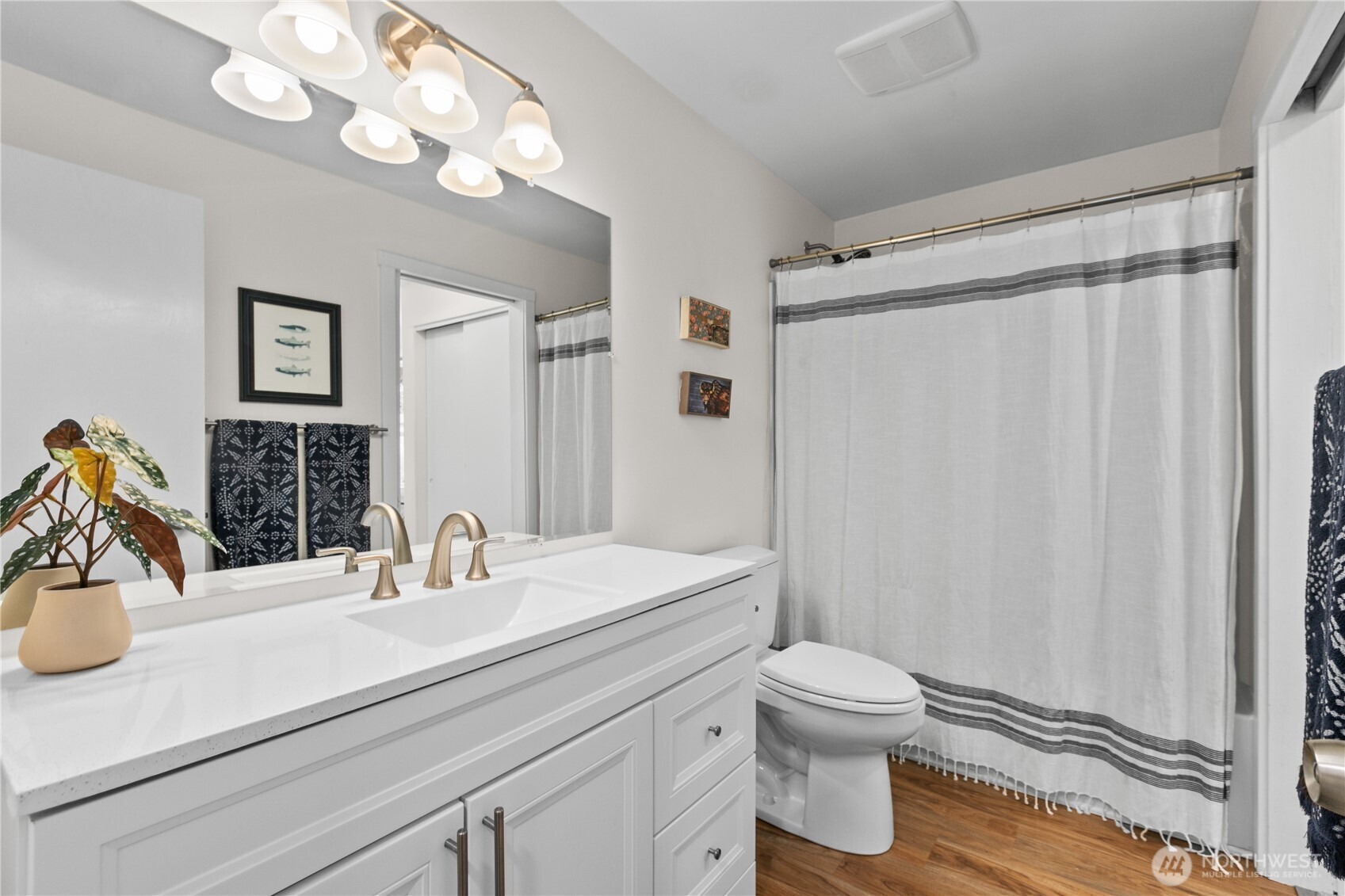 18612 4th Avenue Property Photo 29