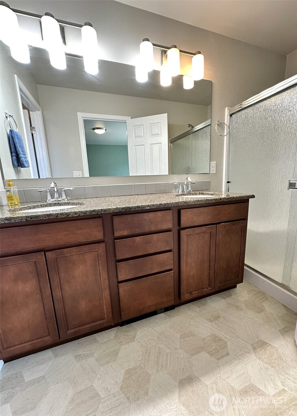 523 Puffin Avenue Property Photo 16