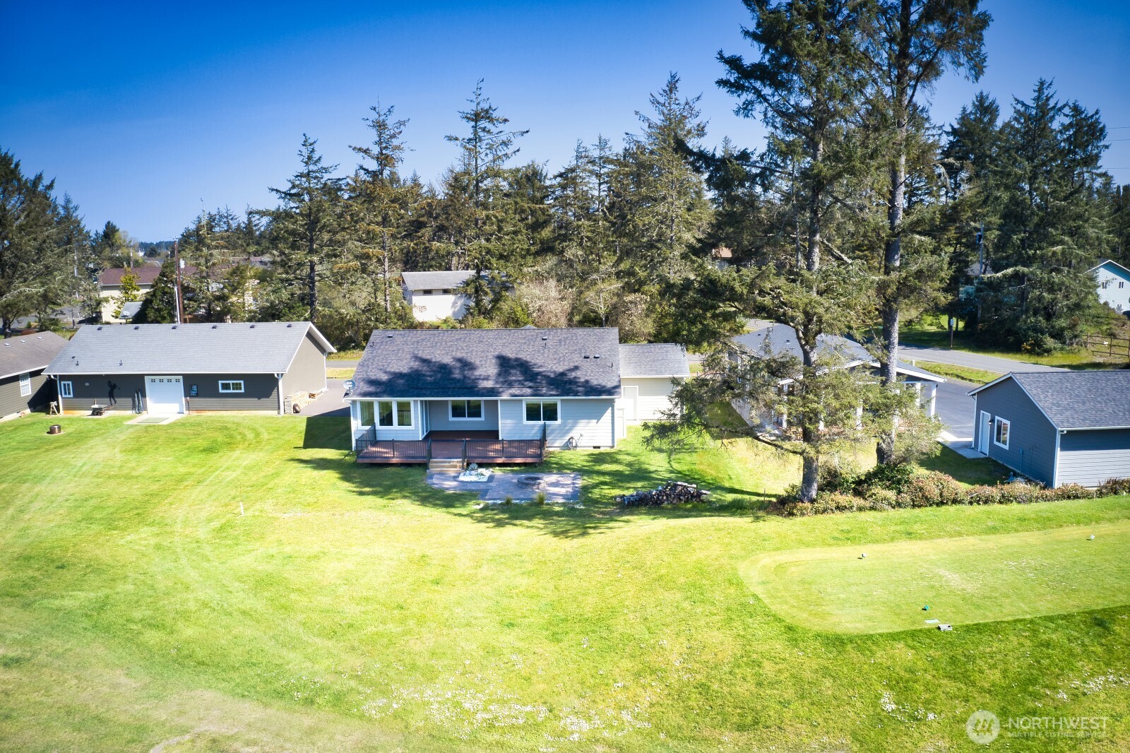 523 Puffin Avenue Property Photo 31