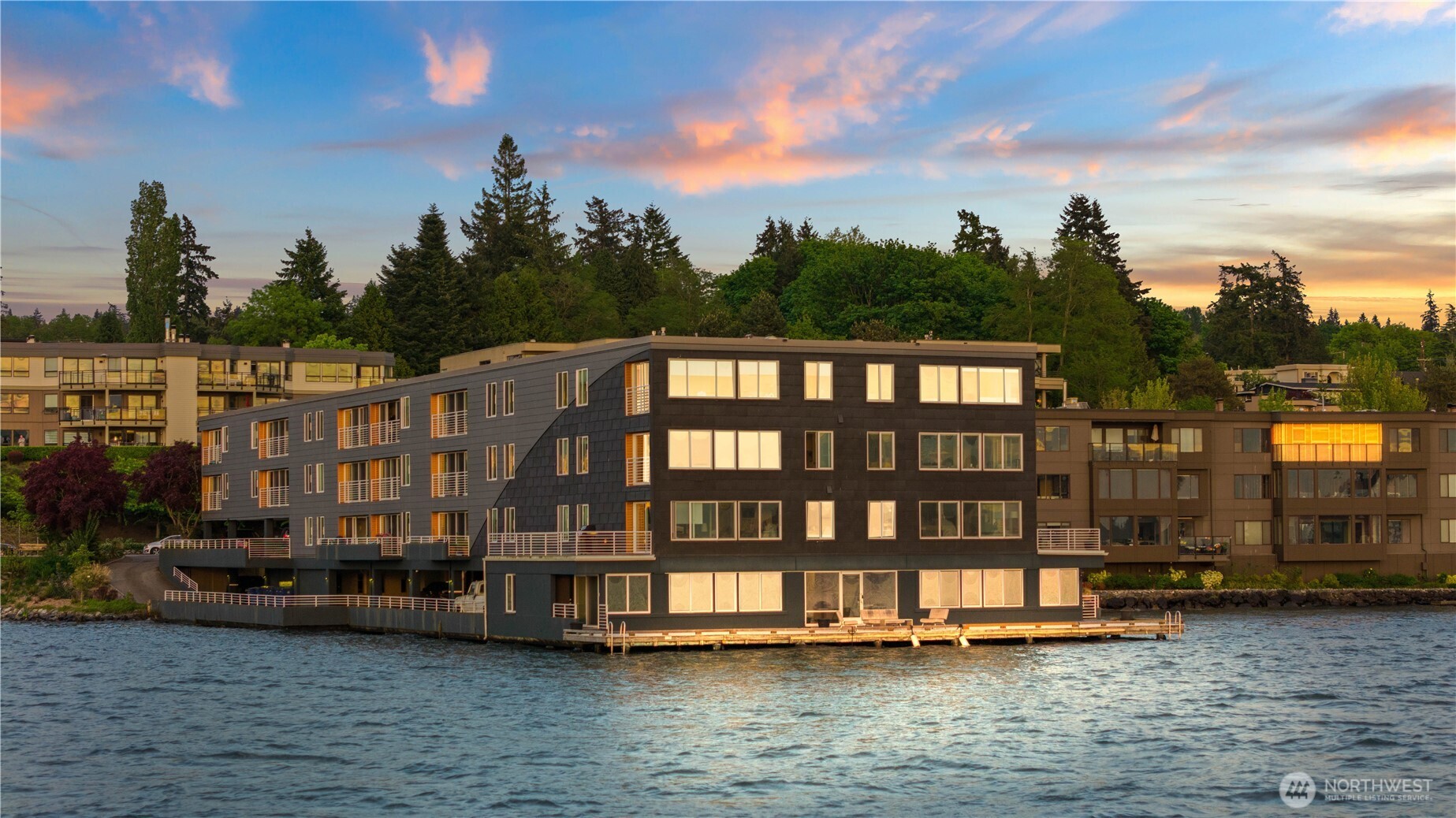 733 S Lake St 312 Property Photo 1