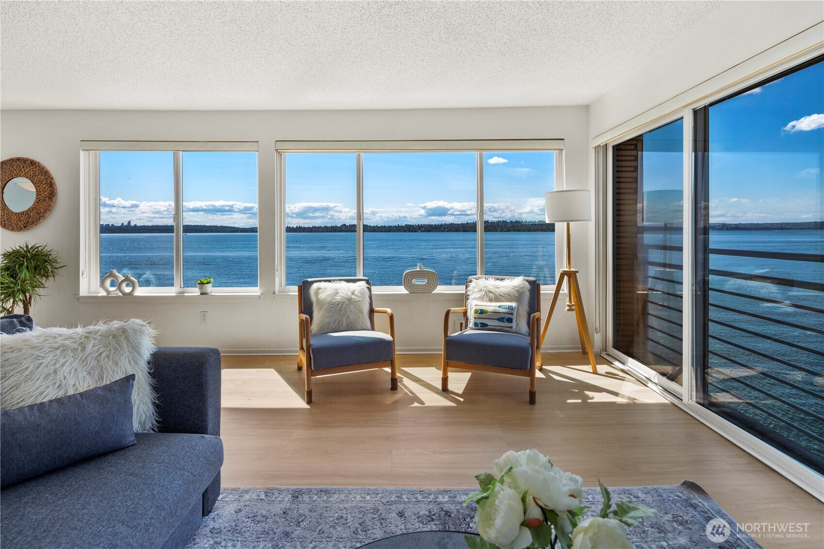 733 S Lake St 312 Property Photo 8