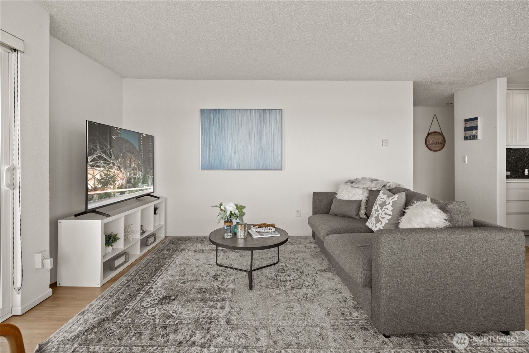 733 S Lake St 312 Property Photo 11