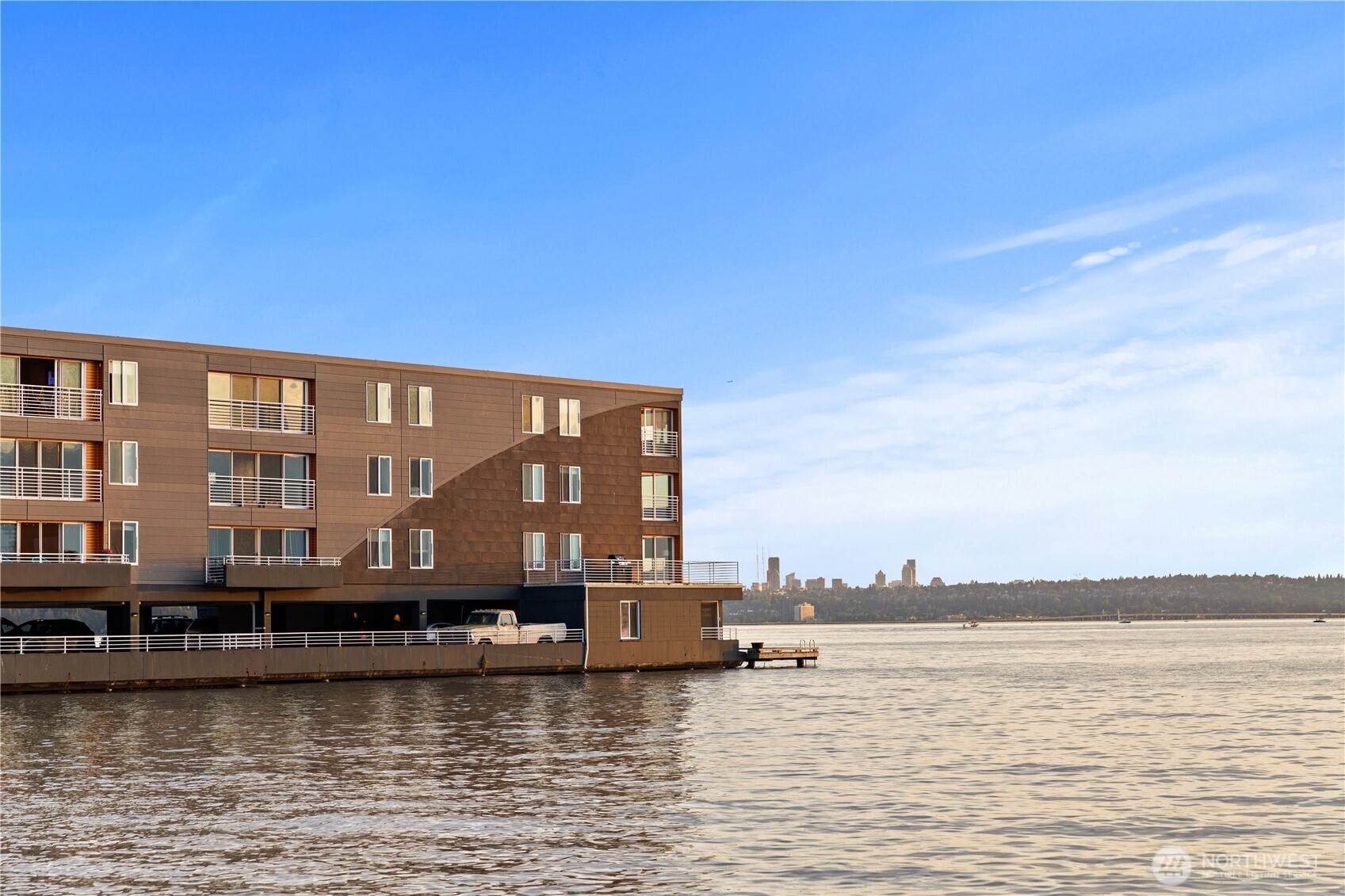 733 S Lake St 312 Property Photo 27