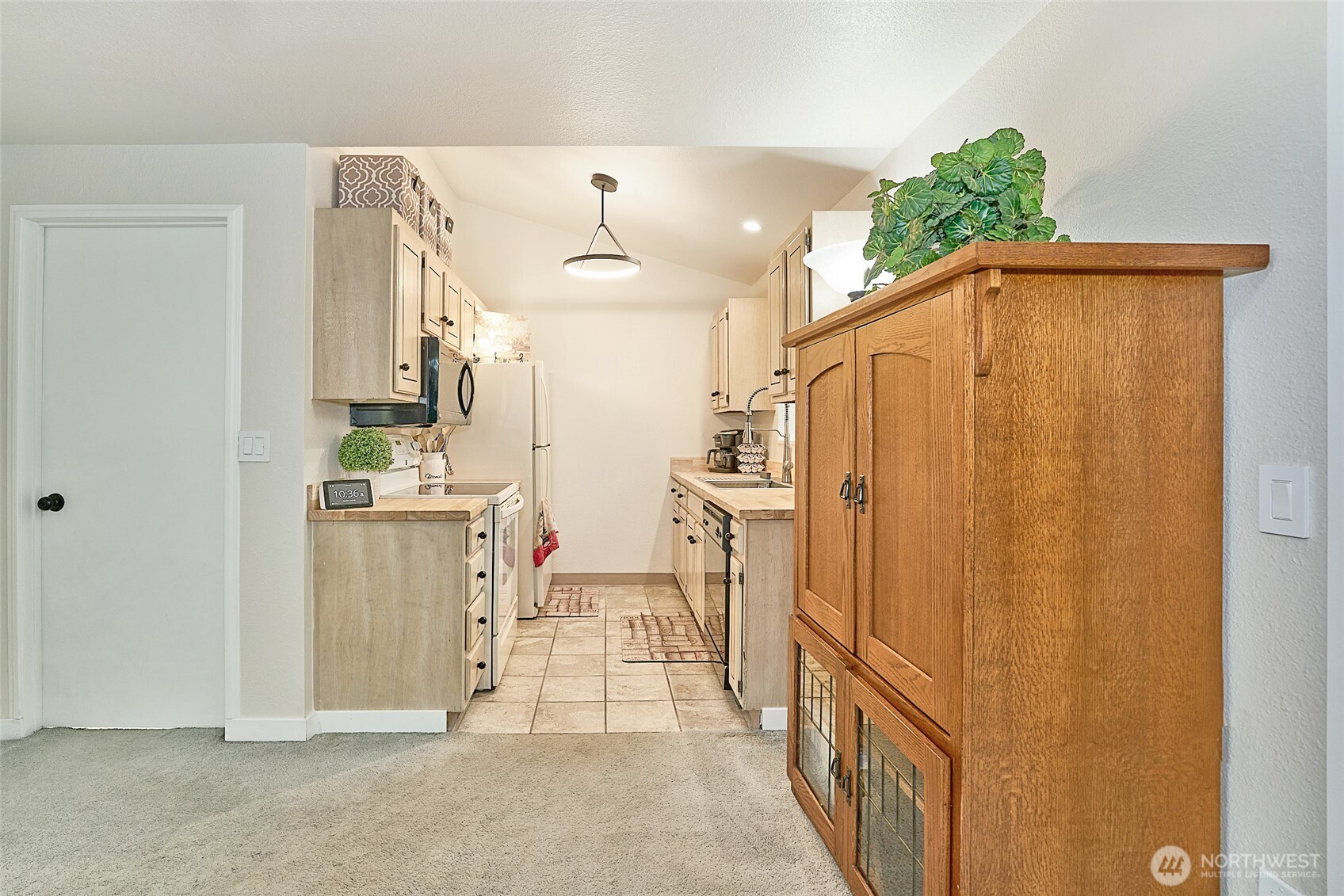10822 Se 260th Street 2 B1 Property Photo 6