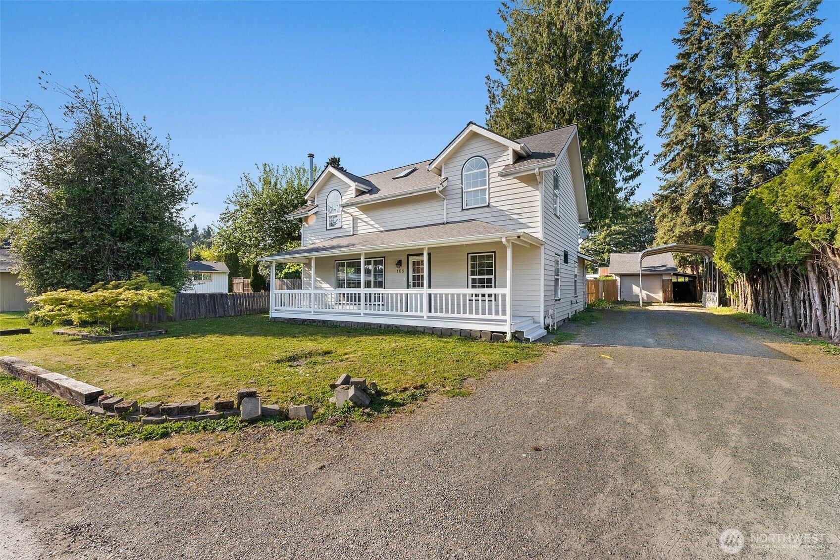 105 E Cindy Road Property Photo 2