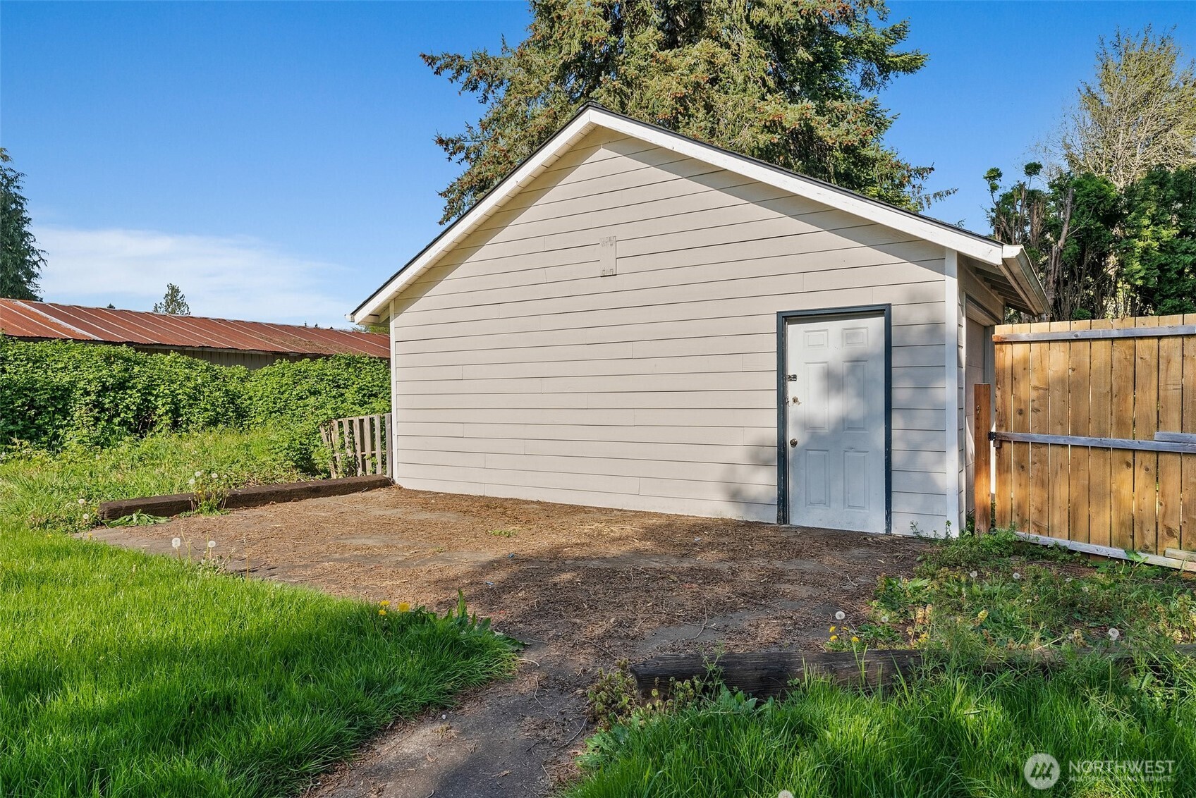 105 E Cindy Road Property Photo 28