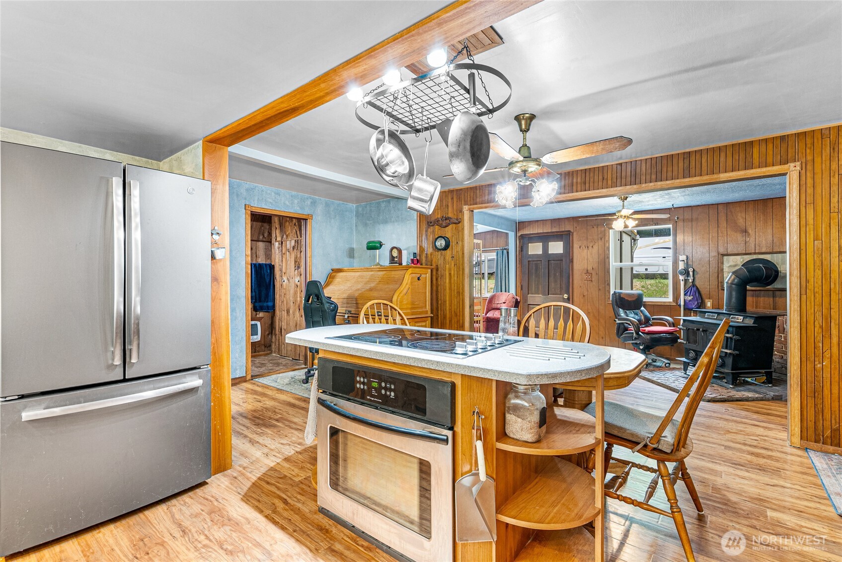 4403 Perry Avenue Property Photo 14