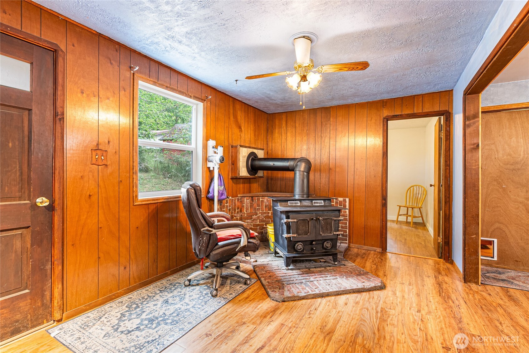 4403 Perry Avenue Property Photo 19