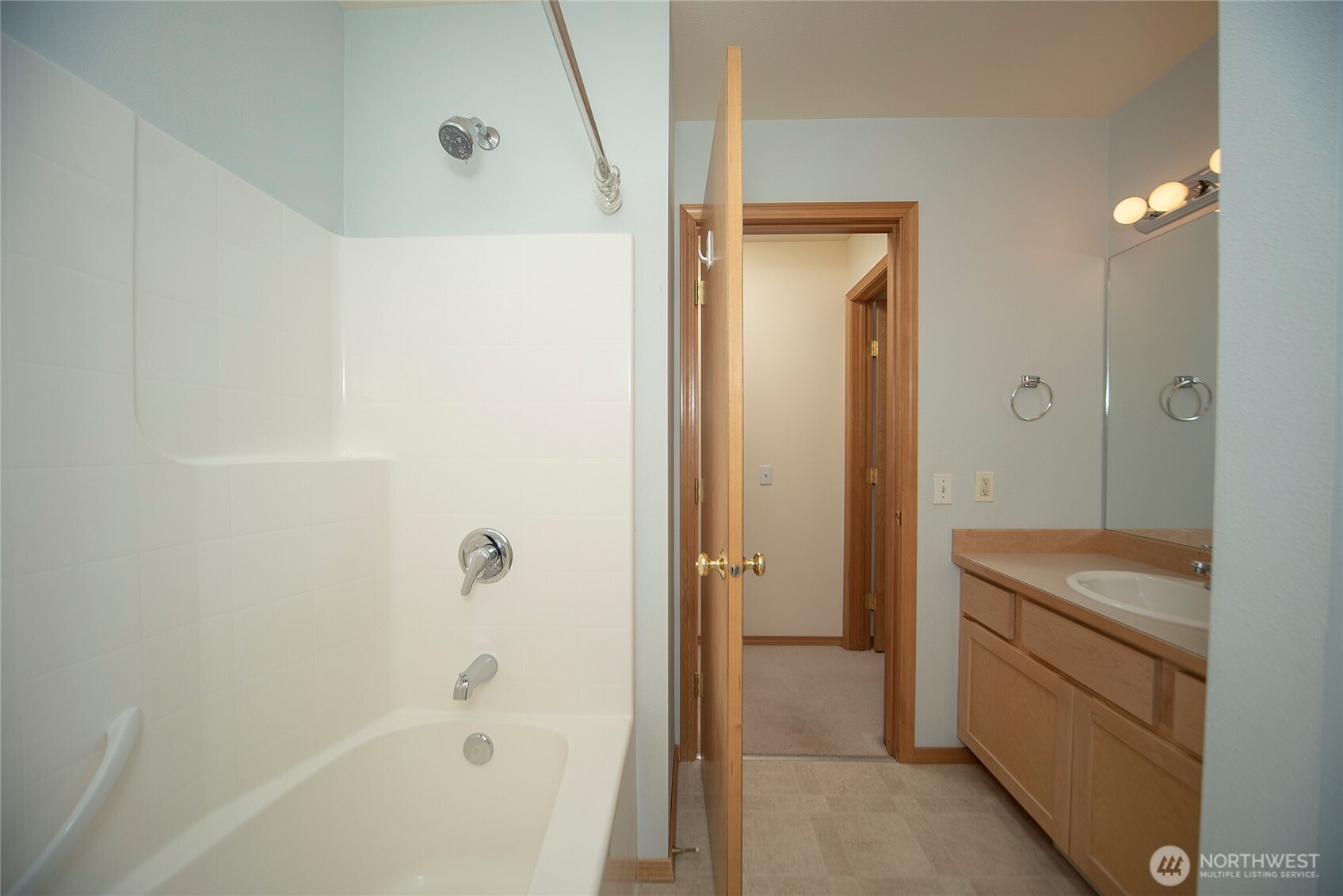 1710 N Bluegrass Lane Property Photo 17