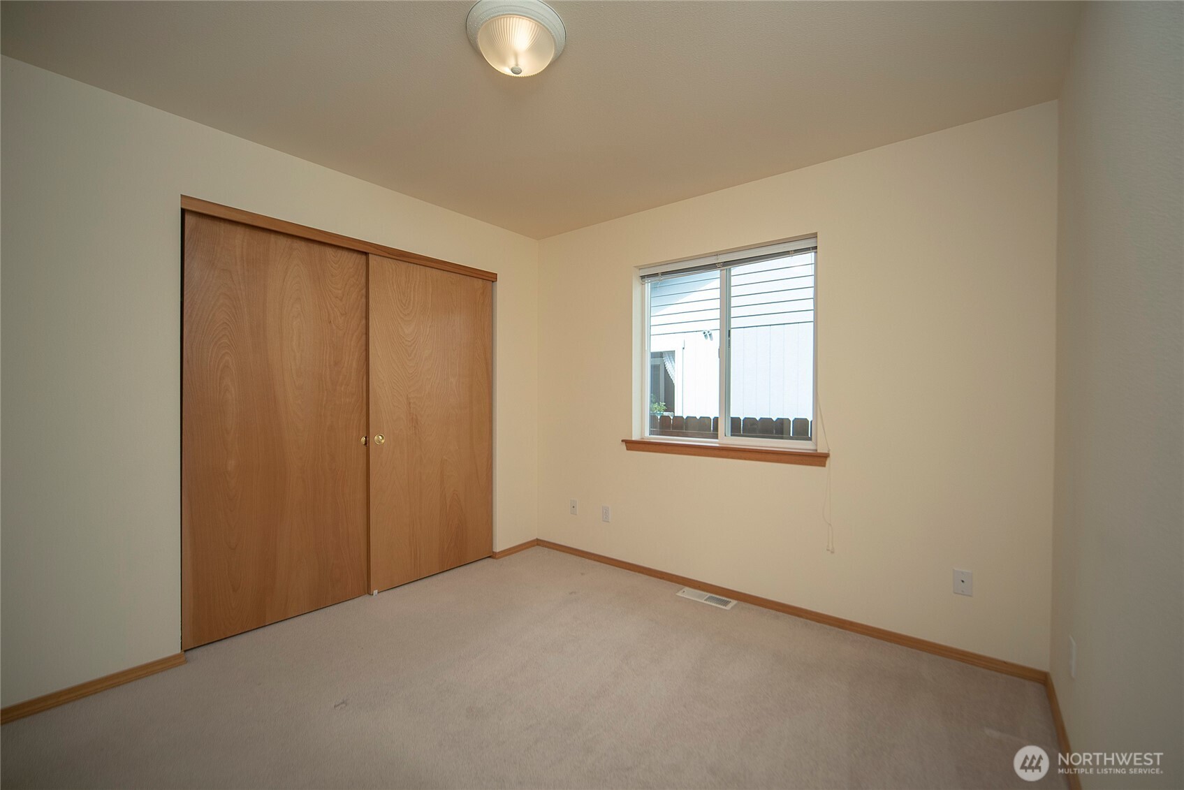 1710 N Bluegrass Lane Property Photo 18