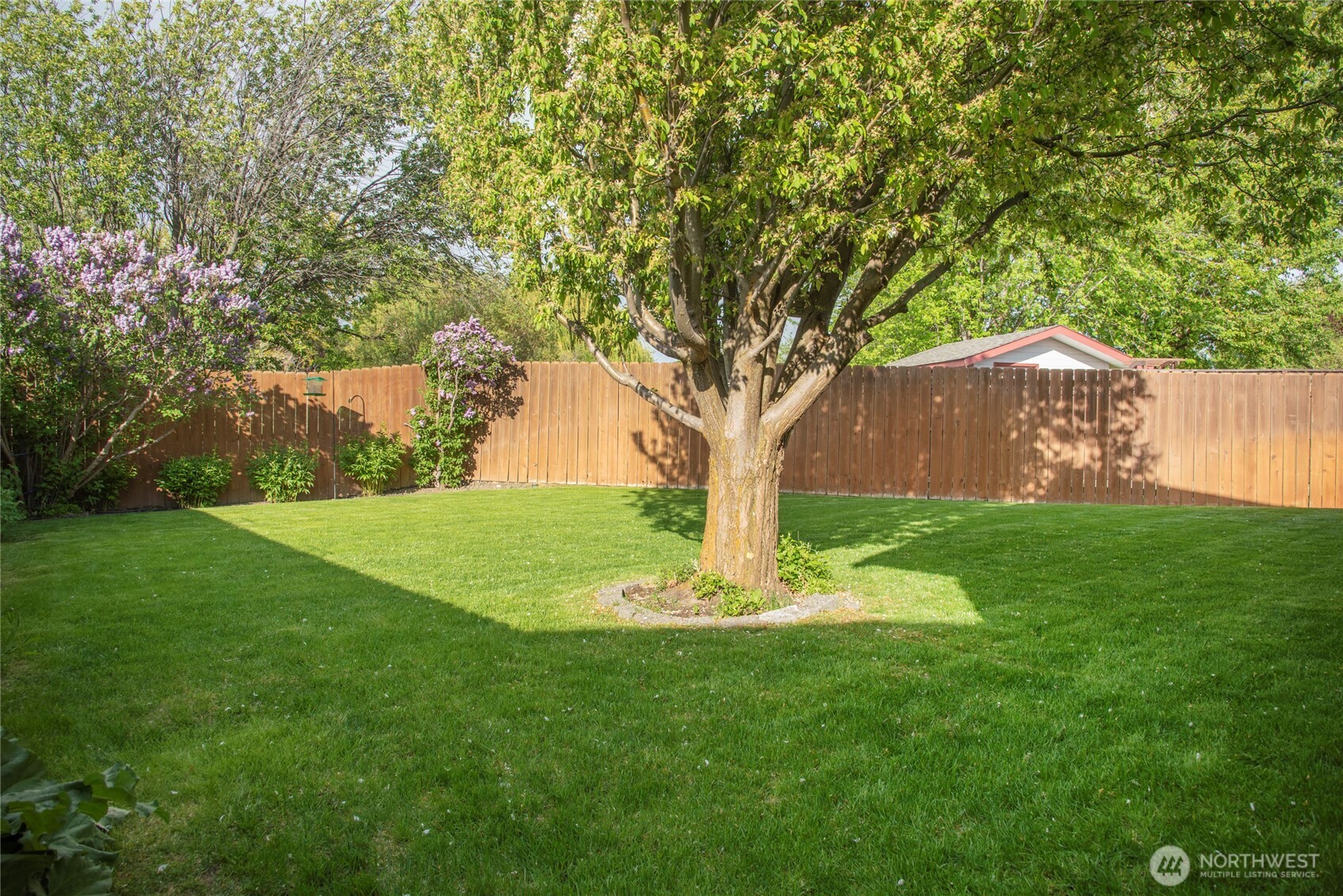 1710 N Bluegrass Lane Property Photo 26