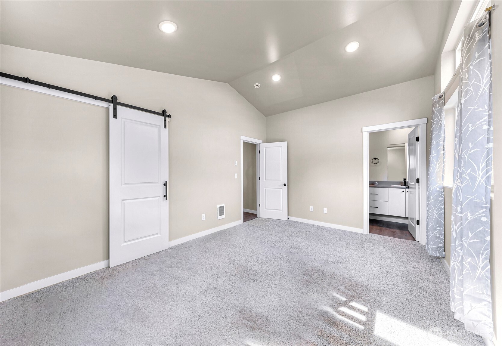 2920 Sandwood Lane Property Photo 25