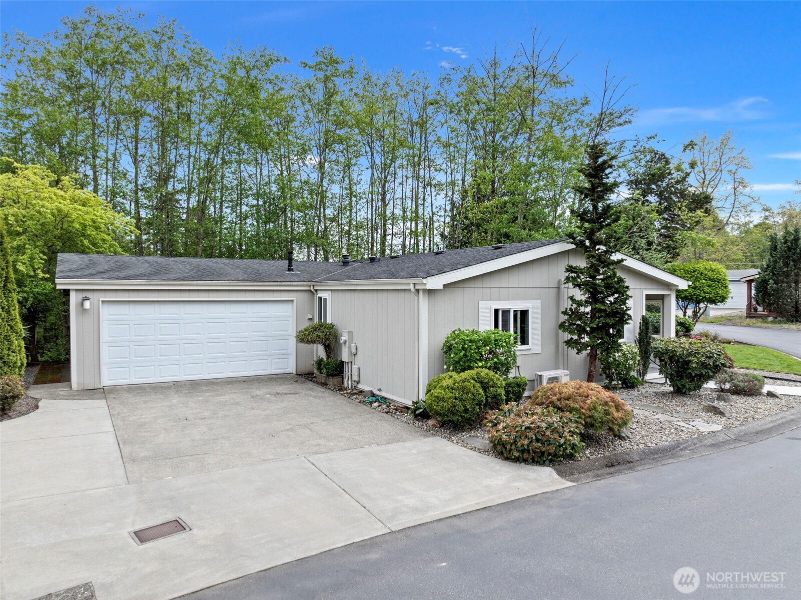 3520 Sylvan Pines Circle Property Photo