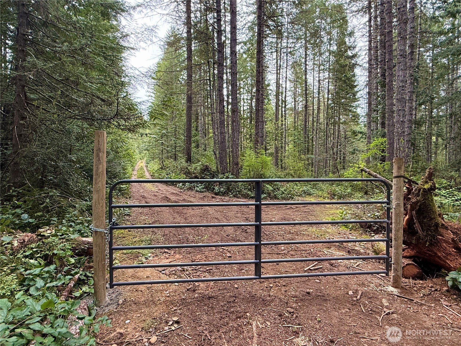 1200 Ne Aquila Ridge Road Property Photo