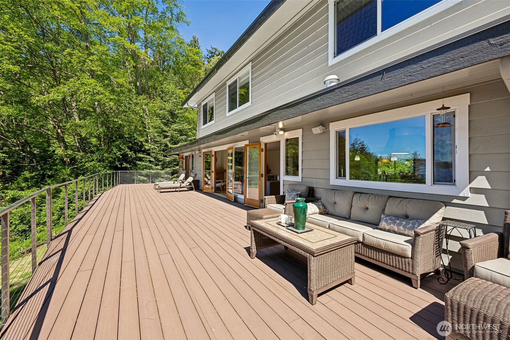 20809 Marine View Drive Property Photo 1