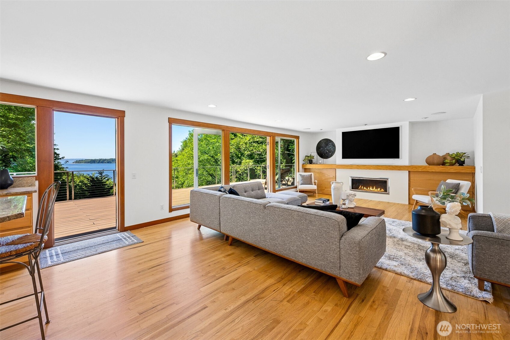 20809 Marine View Drive Property Photo 13