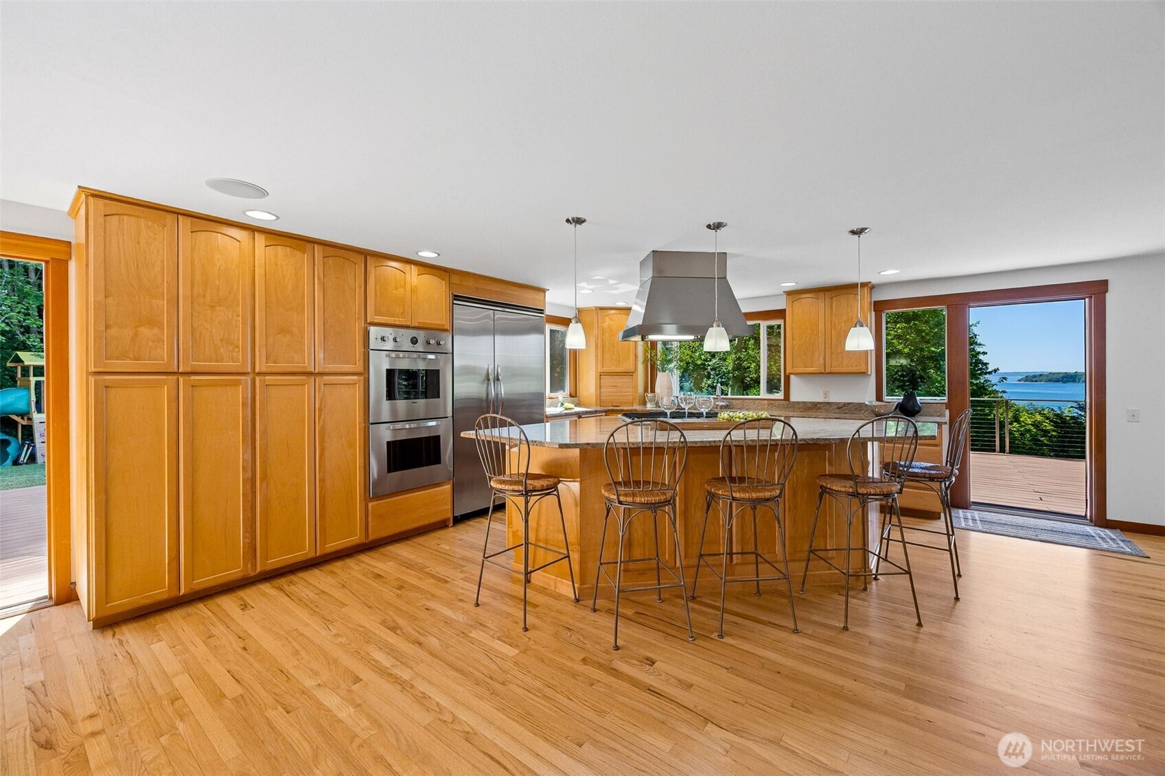 20809 Marine View Drive Property Photo 15
