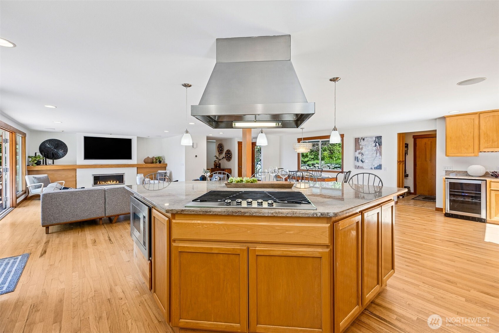 20809 Marine View Drive Property Photo 17
