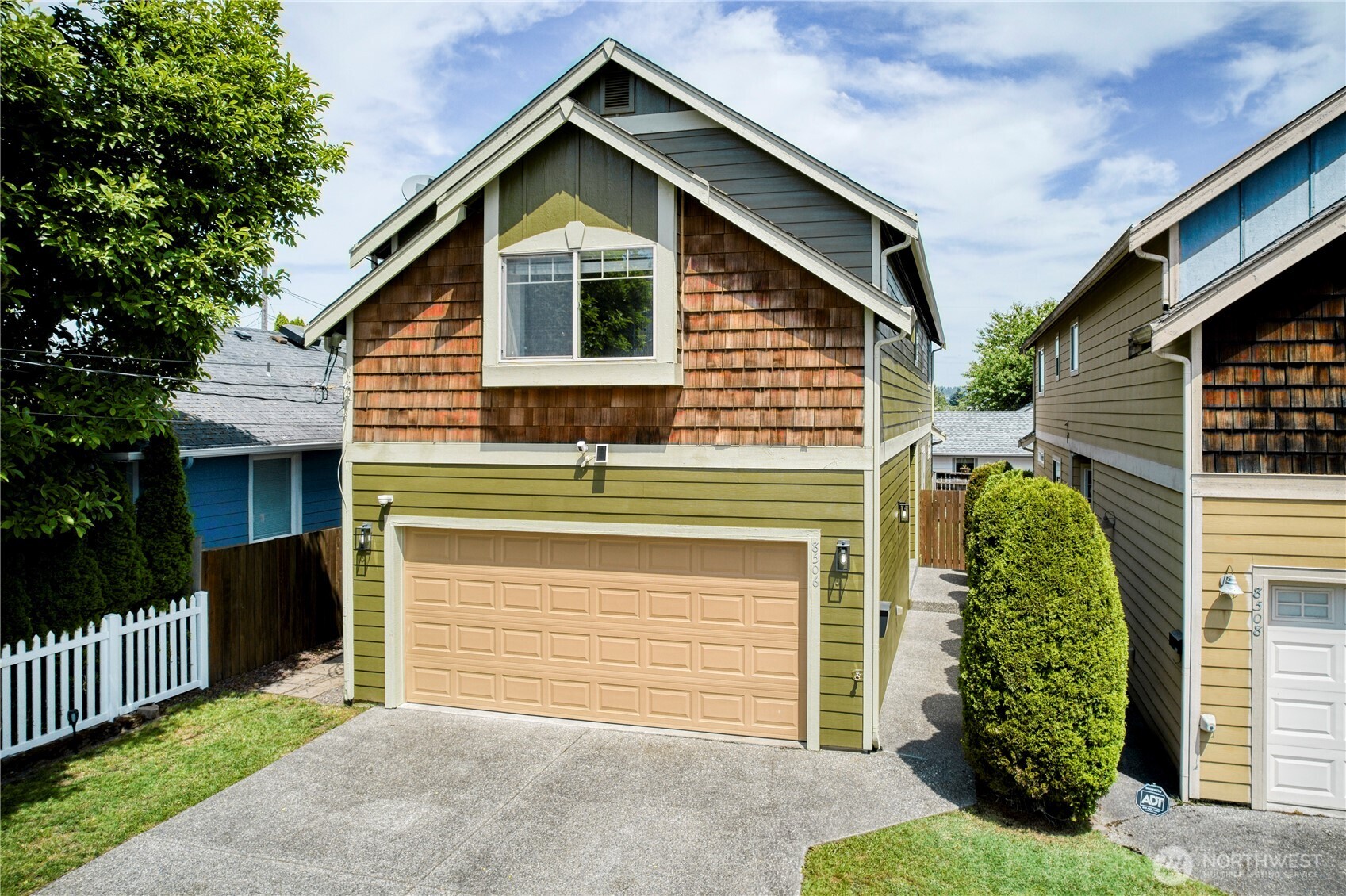 8506 S 120th Street Property Photo 1