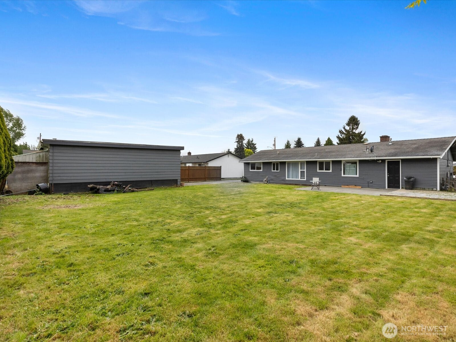 12177 Country Lane Property Photo