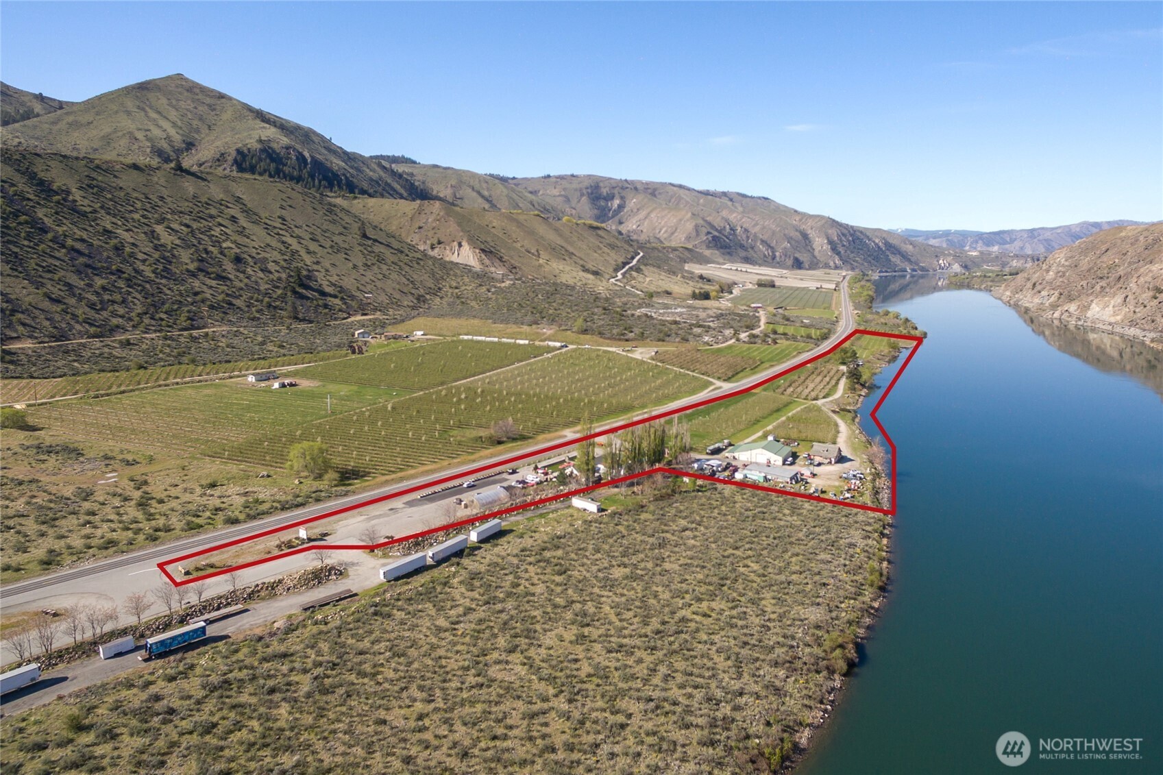 23041 State Highway 97 Property Photo 2