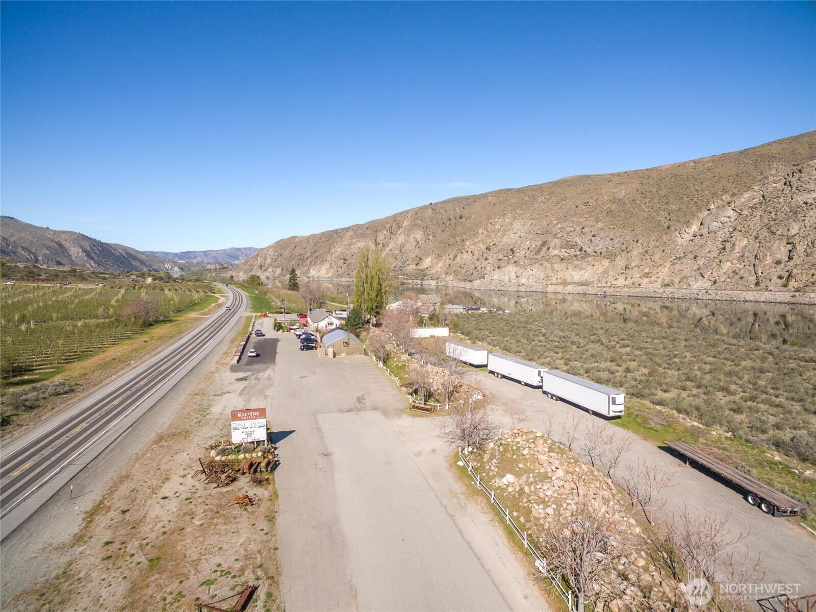 23041 State Highway 97 Property Photo 37