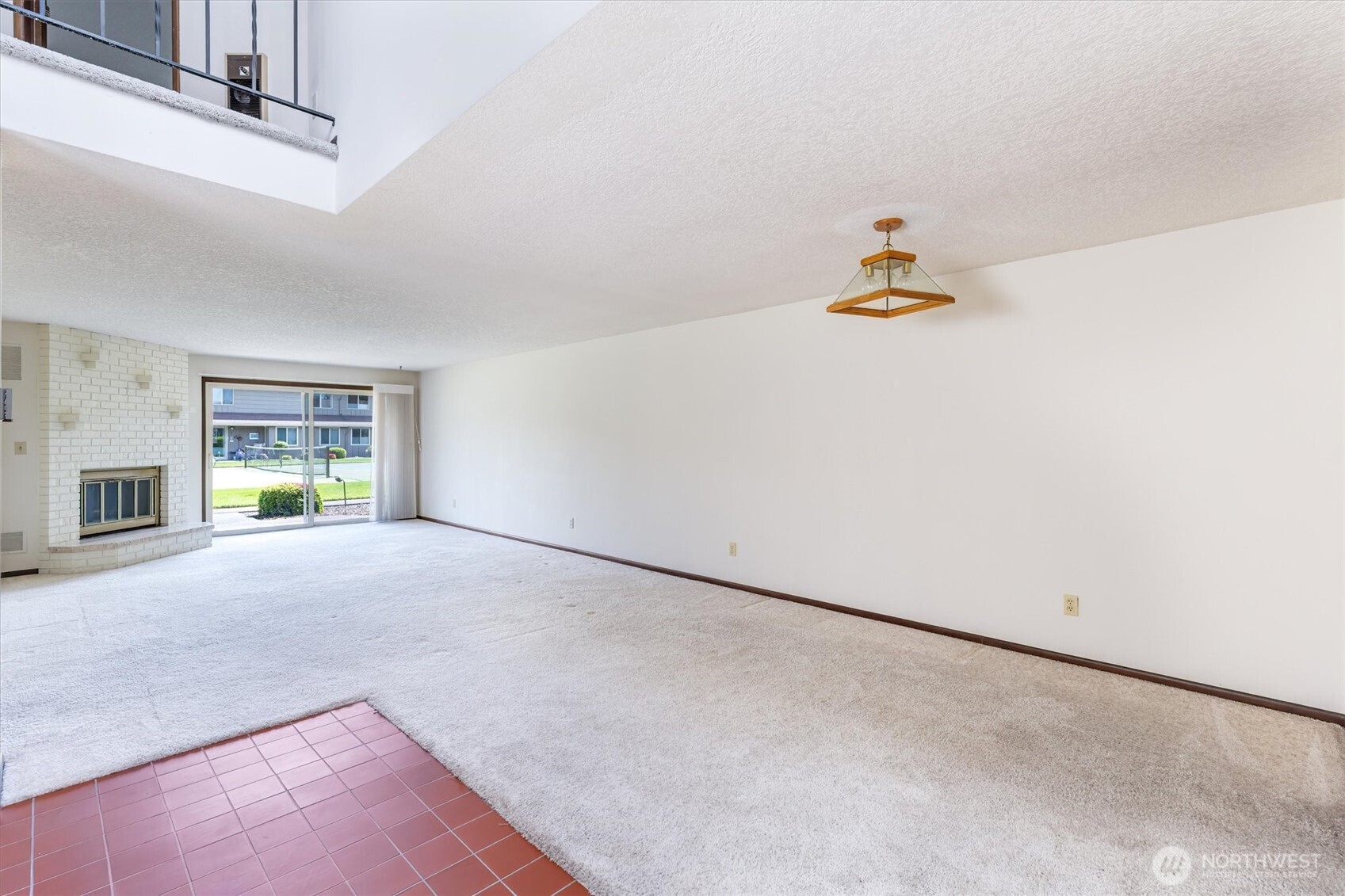 605 Peardale Lane 19 Property Photo 5