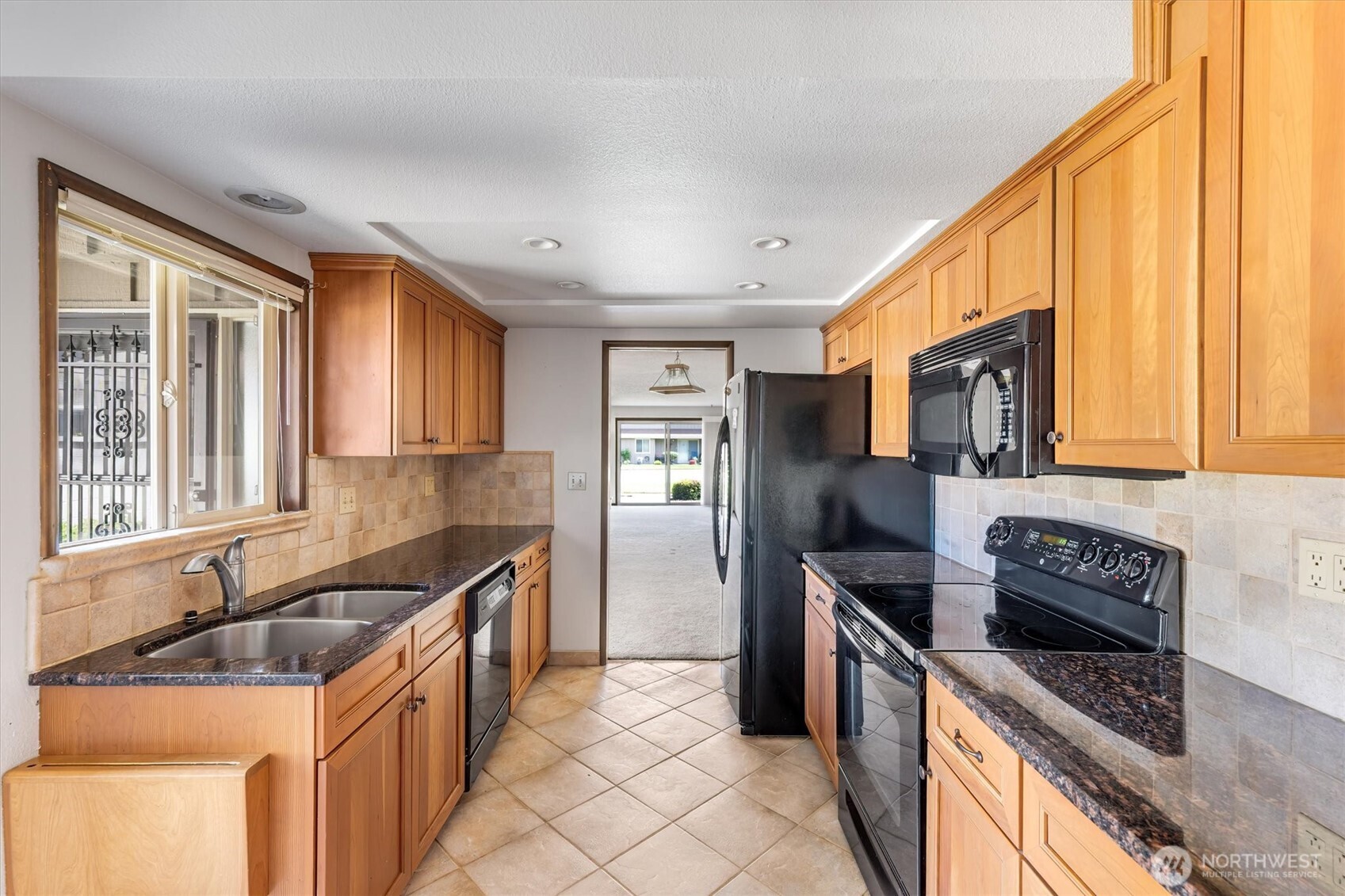 605 Peardale Lane 19 Property Photo 11