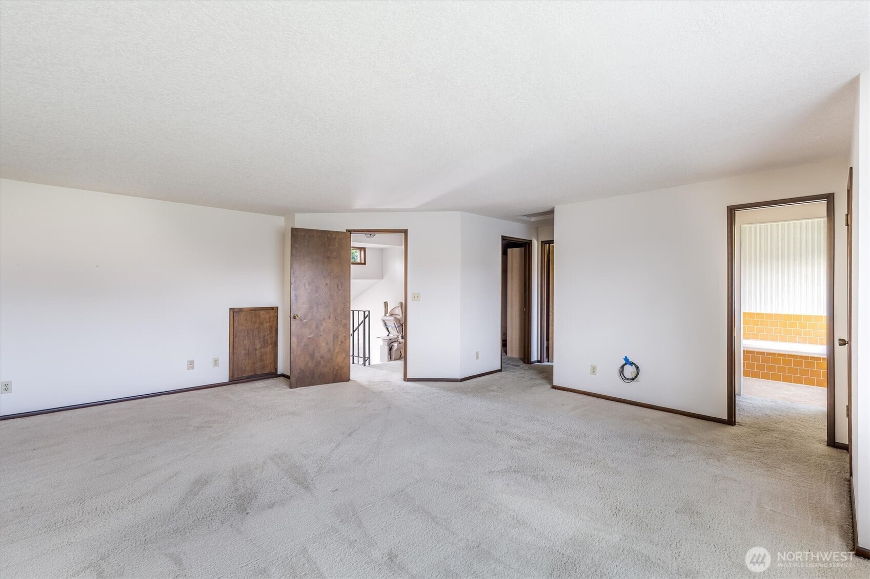 605 Peardale Lane 19 Property Photo 22