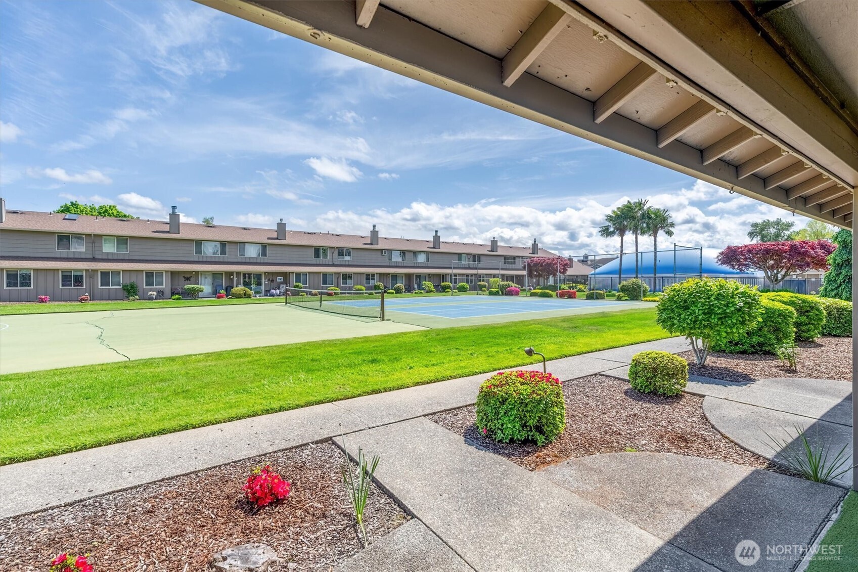 605 Peardale Lane 19 Property Photo 29