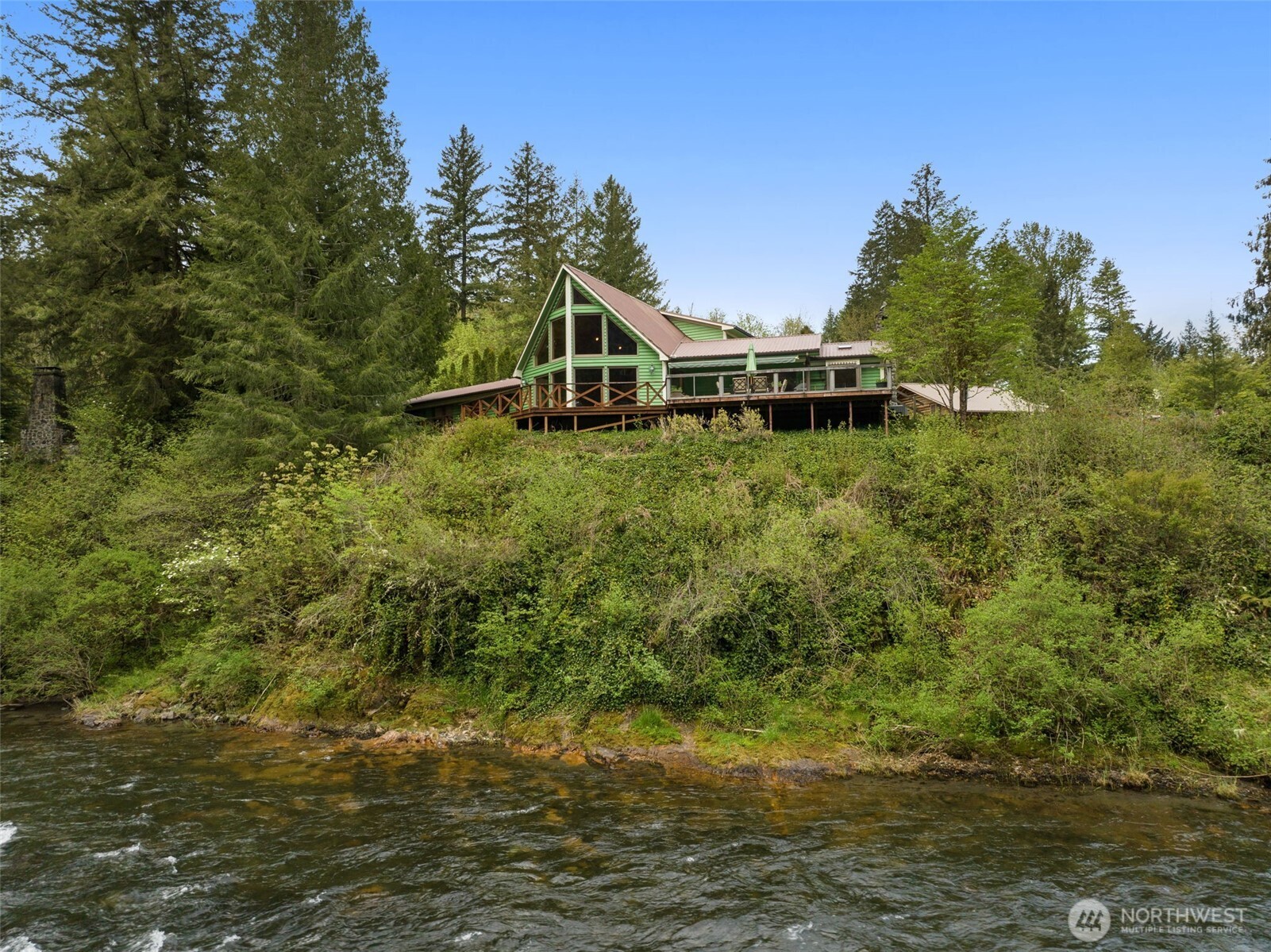 7135 Kalama River Road Property Photo